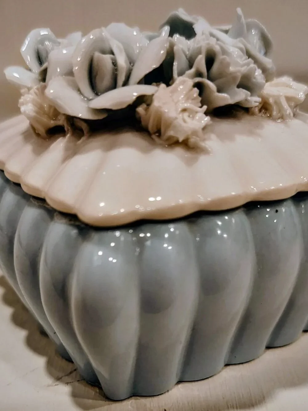 Vintage Japan Blue White Porcelain Floral Trinket Box